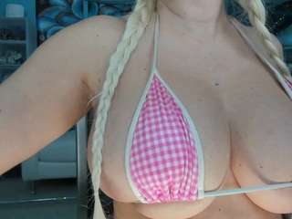 adrianna777