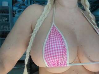adrianna777