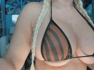 adrianna777