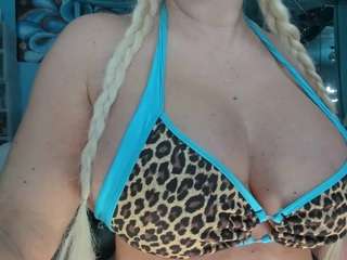 adrianna777