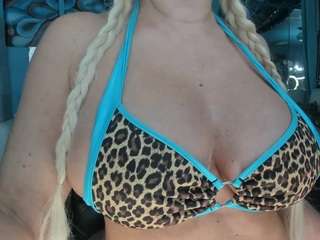 adrianna777