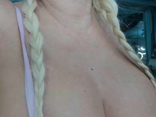 adrianna777