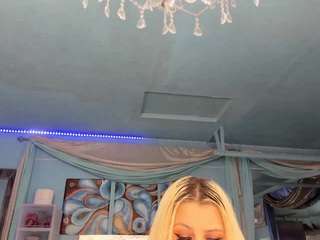 adrianna777 live cam preview
