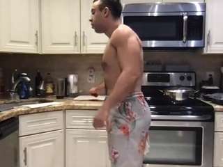 Bigman260 live webcam show