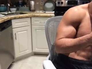 Bigman260 live cam preview