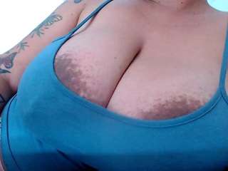 lexysweet Live Webcam on CamSoda