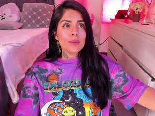 ivynaugthyqueen