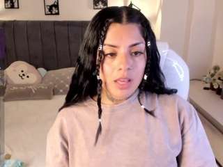 ivynaugthyqueen