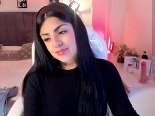 ivynaugthyqueen