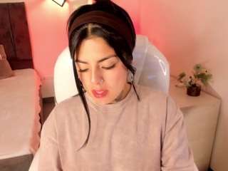 ivynaugthyqueen