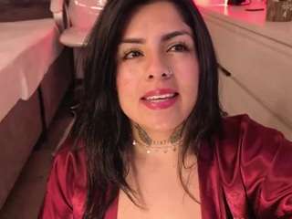 ivynaugthyqueen
