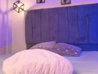 ivynaugthyqueen webcam