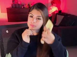 ivynaugthyqueen webcam