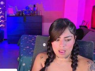 ivynaugthyqueen