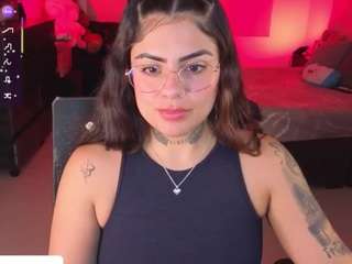 ivynaugthyqueen