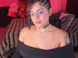 ivynaugthyqueen