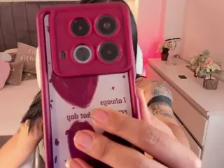 ivynaugthyqueen's Live Sex Cam Show