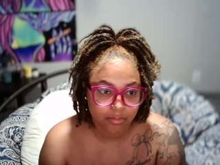 nastyylondon from CamSoda