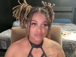 Live webcam model nastyylondon on Soda Cams