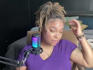 Live webcam model nastyylondon on Soda Cams