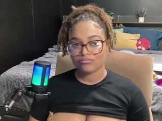 Live webcam model nastyylondon on Soda Cams