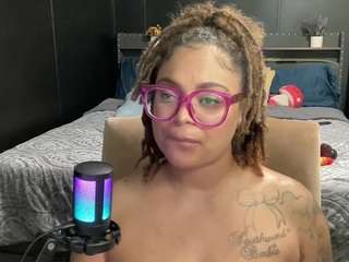 nastyylondon Live Webcam on CamSoda