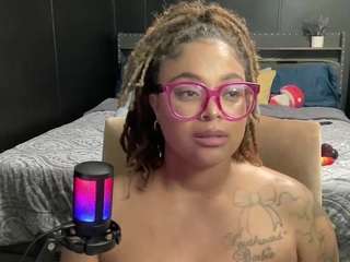 nastyylondon Live Webcam on CamSoda