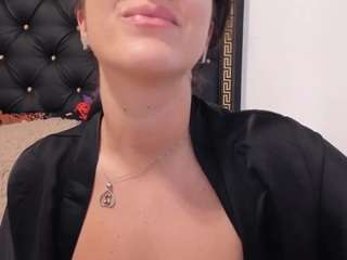 preciousailyn webcam model