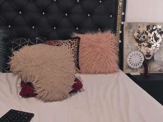 preciousailyn live webcam show