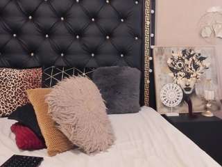 preciousailyn's live room