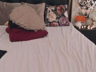 preciousailyn live cam preview