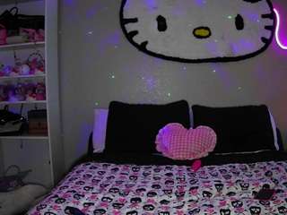 Live webcam model princesssbella on Soda Cams