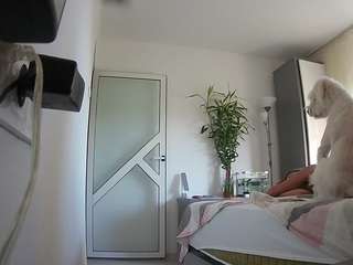 voyeurcam-charmhellen-kitchen