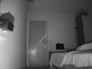 voyeurcam-charmh... Live Webcam on CamSoda