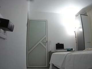 voyeurcam-charmhellen-kitchen