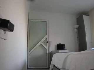 voyeurcam-charmh... Live Webcam on CamSoda