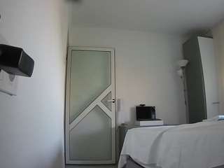 voyeurcam-charmh... Live Webcam on CamSoda