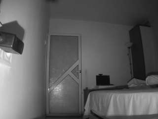 voyeurcam charmhellen kitchen