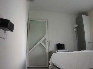 voyeurcam charmhellen kitchen