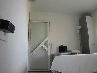 voyeurcam-charmh... Live Webcam on CamSoda