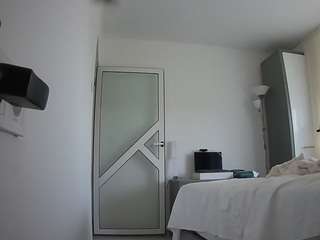voyeurcam-charmh... Live Webcam on CamSoda