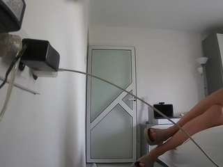  voyeurcam-charmhellen-kitchen chat room