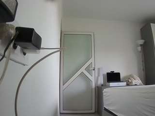 voyeurcam-charmhellen-kitchen chat room