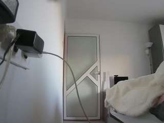 voyeurcam-charmhellen-kitchen - Cam en Direct