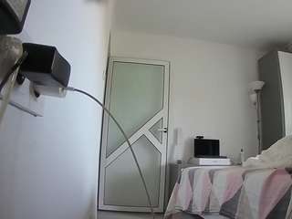 voyeurcam-charmh... Live Webcam on CamSoda