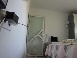 voyeurcam-charmh... Live Webcam on CamSoda