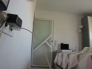 voyeurcam-charmh... Live Webcam on CamSoda