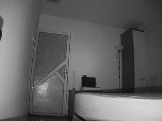 voyeurcam-charmhellen-kitchen camsoda