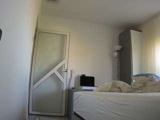voyeurcam-charmh... Live Webcam on CamSoda