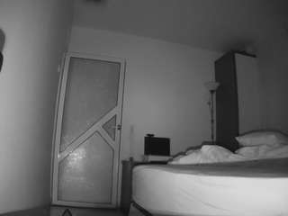 voyeurcam-charmh... Live Webcam on CamSoda